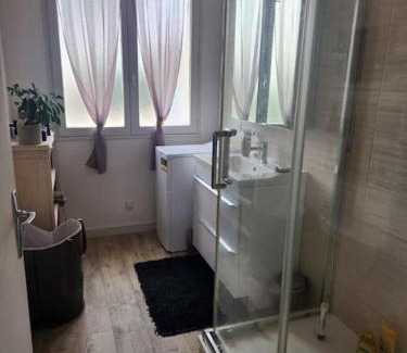 Dun-sur-Auron House | Le Noyer d'Amour