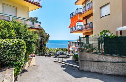 Sanremo Apartment | Le Orchidee 19 by Wonderful Italy