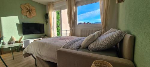 Pontarlier Apartment | Le p'tit Saint-Pierre - Centre ville - Parking