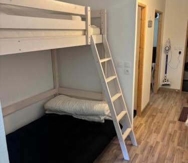 Laveissiere Apartment | Le Paradis