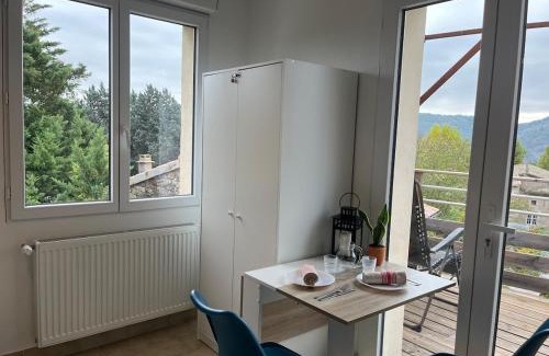 Saint-Julien-en-Saint-Alban Apartment | Le Petit Rustique