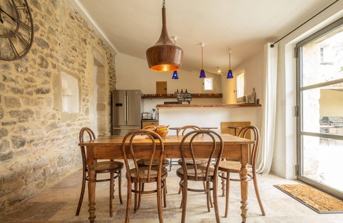 Belvezet House | Le Petit Mas is an extraordinary holiday home with private pool in Belvezet