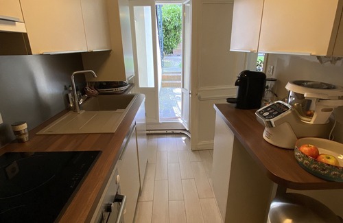 Notre-Dame House | Le Petit Versailles - Quiet house in the city center - Near the Palace