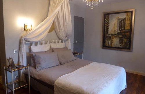 Biesles House | Le Piano