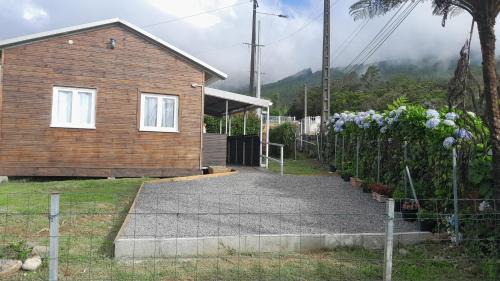 La Plaine-des-Palmistes Ski Chalet | Le Piton des Roches