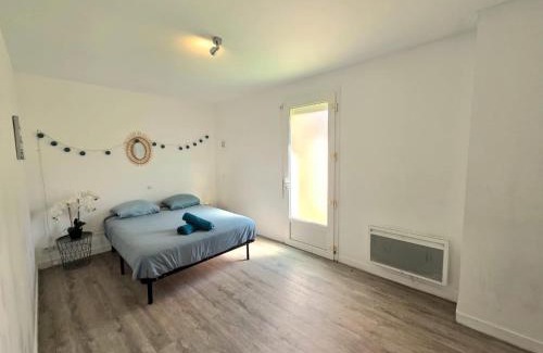 Saint-Meloir-des-Ondes Apartment | Le pont T3 étoilé 2 chambres