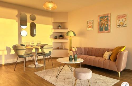 Saint-Martin-du-Littoral Apartment | Le Pop Art' - Terrasse Great Sea View and Parking