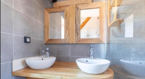 Montaigut-le-Blanc House | Le Puy De Dome