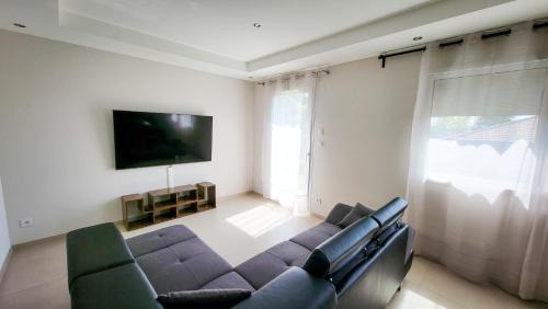 Pont-Eveque House | Le Refuge des Jours Tranquilles