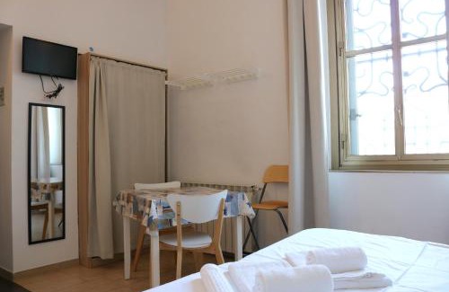 Corsico Apartment | Le Residenze Della Poetessa