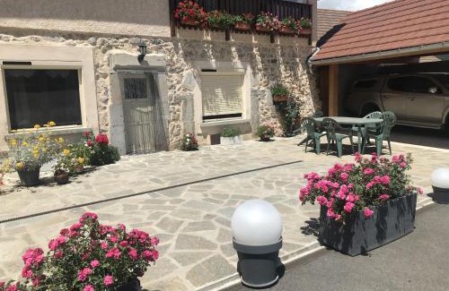 Le Glaizil Bed & Breakfast | Le Rocher des Ducs, Appartement & Chambres, stations de ski à proximité