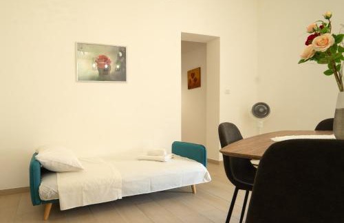 Barcellona Pozzo di Gotto Apartment | Le rose di Mimmo Casa vacanze