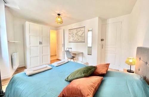 Poitiers Villa | Le St-Hilaire, House in the city center with patio with parking