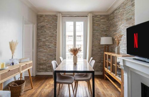 Le Raincy Apartment | Le Théophile - 25 min from Paris