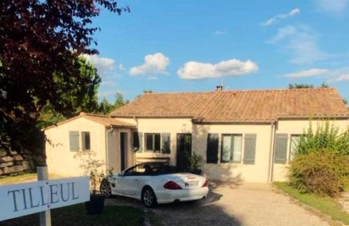 Chalais House | LE TILLEUL GITE SUD CHARENTE