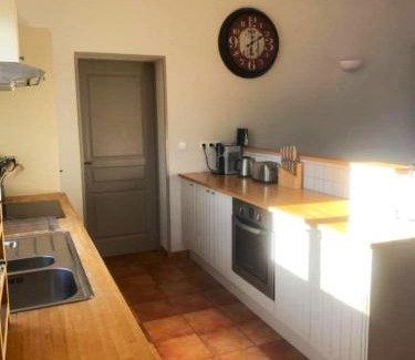 Chalais House | LE TILLEUL GITE SUD CHARENTE