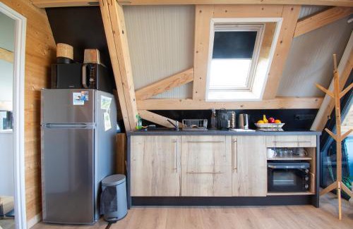 Camaret-sur-Mer Ski Chalet | Le Tipi Bleu TINY HOUSE neuve avec terrasse et jardin