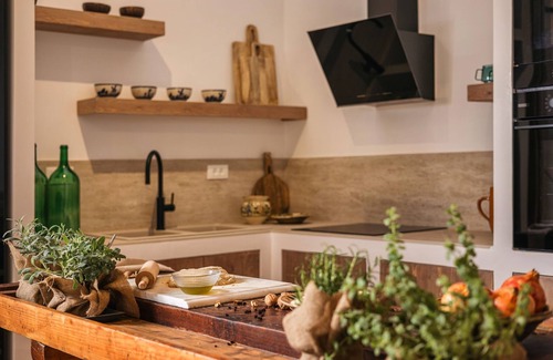 Gaitanion House | Le tresor de Marie