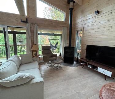 L'Anse-Saint-Jean Ski Chalet | le vénÉrable