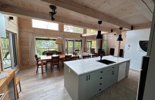 L'Anse-Saint-Jean Ski Chalet | le vénÉrable