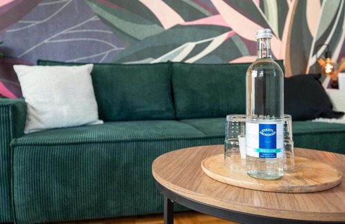 Schkeuditz Apartment | LE Vacation 3-Room-Apartment 67qm, Küche, Netflix, Free-TV