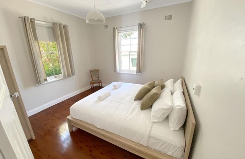 East Tamworth House | Leafy Lodge Secluded retreat in East Tamworth