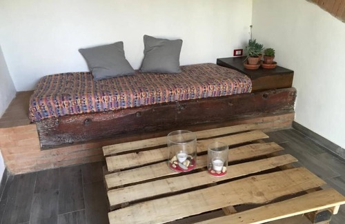 Predappio Bed & Breakfast | LeAmorine White House B&B