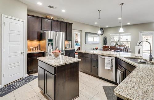 Leander House | Leander Getaway with Patio 11 Mi to Austin Aquarium