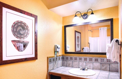 Red River Resort | Leave your worries at the door!