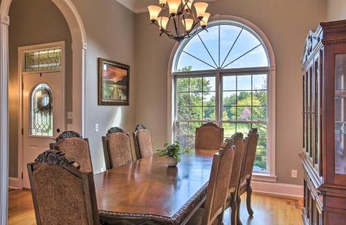 Lebanon House | Lebanon Family Getaway with Pool, Bikes and Trails!