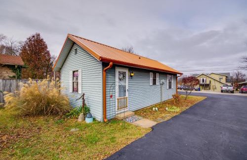 Lebanon Apartment | Lebanon Studio about 13 Mi to Bennett Springs!