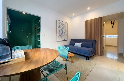 Leblon Apartment | Leblon | Apt com suíte a poucos metros da Praia do Leblon - por Casapē Rio