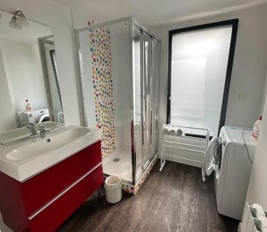 Saint-Pair-sur-Mer Apartment | Lecrindublanccaillou