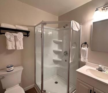 Lee Vining Hotel | Lee Vining Motel