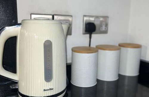 Leeds Apartment | Leeds Clarence Dock 2 bedroom Apt