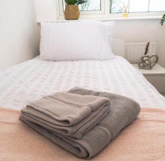 Seacroft House | Leeds Lodge