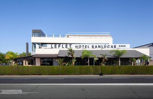 Sanlucar la Mayor Hotel | Leflet Sanlucar