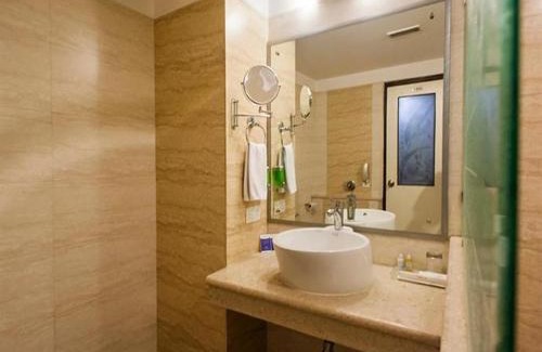 Baddi Hotel | Legend Sarovar Portico