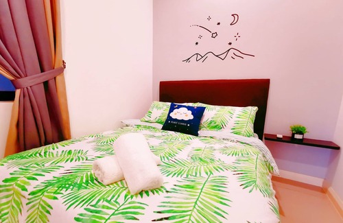 Medini Apartment | Legoland 7min walk @HappyStarLight Suite for families-2B2R Lakeview 1-8pax max