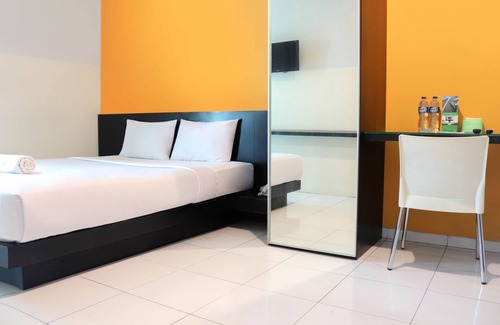 Ambon Hotel | LeGreen Suite Ratulangi