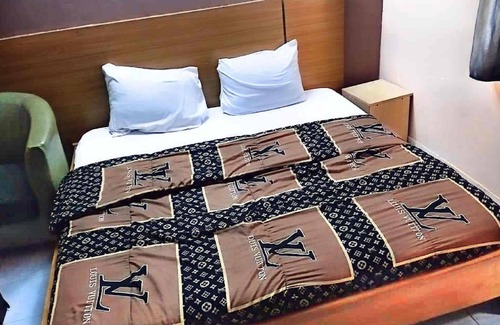 Osogbo Hotel | LEISURE SPRING HOTEL