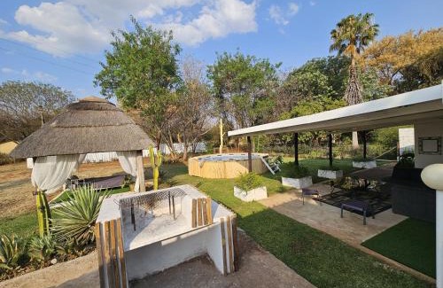 Bela-Bela House | Lemón Phoenix