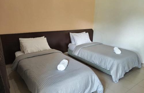 Hulu Selangor Hotel | Lemuni Retreat & Training Centre - Kerling, Selangor