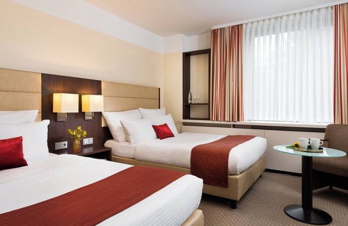 Herzogpark Hotel | Leonardo Hotel Munich Arabellapark