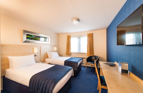Dyce Hotel | Leonardo Inn Aberdeen Airport
