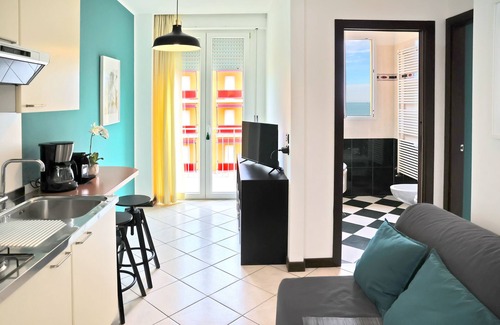 Rivazzurra Apartment | Leone sea view apartments on the Rimini seafront