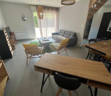 Peuplingues House | Les Buissonnets - Mer & Campagne - Maison de vacances - 2 chambres - 1 salon - 1 salle de bains - 1 cuisine - 72 m2