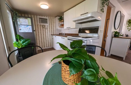 Cap-Saint-Ignace Ski Chalet | Les Chalets Bleus - by the river's banks - Cottage 2