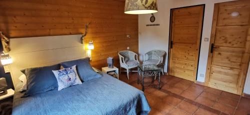 Saint-Dalmas House | Les chambres du Presbytère du Val