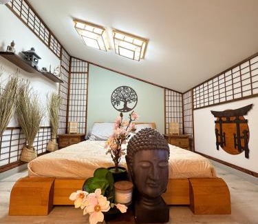 Sainte-Marie-la-Mer House | Les Chambres de Paulette a thème LA ZEN